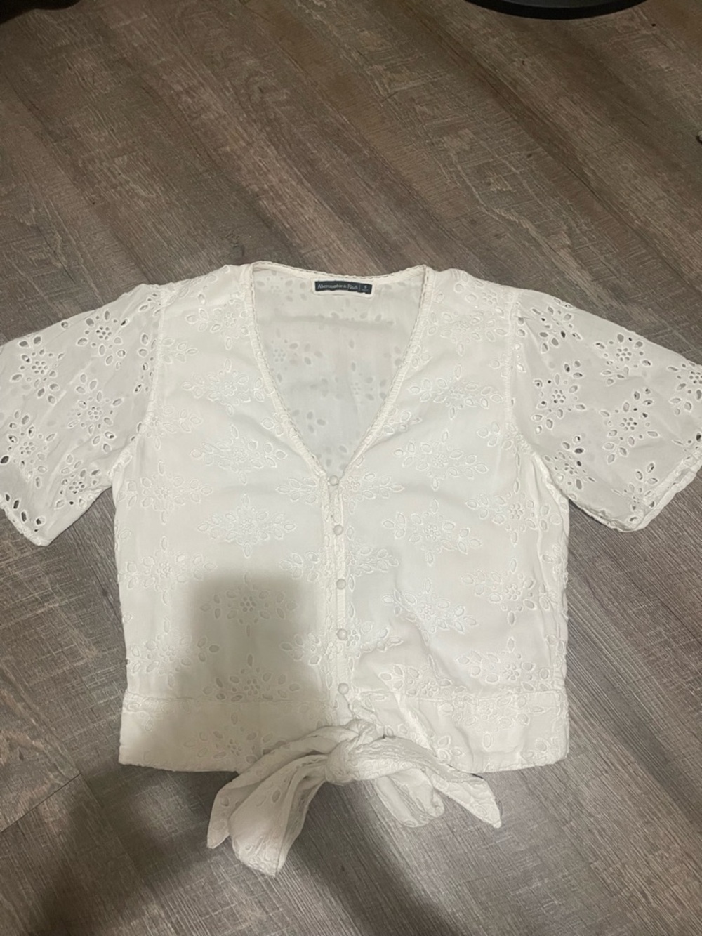 Abercrombie & Fitch White Eyelet Tie-Front V-Neck Blouse